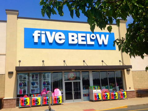 FiveBelow800x600 Mike Mozart CC BY 2.0 Five Below 800x600 Mike Mozart CC BY 2.0