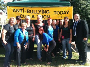 Cut-a-Thon volunteers