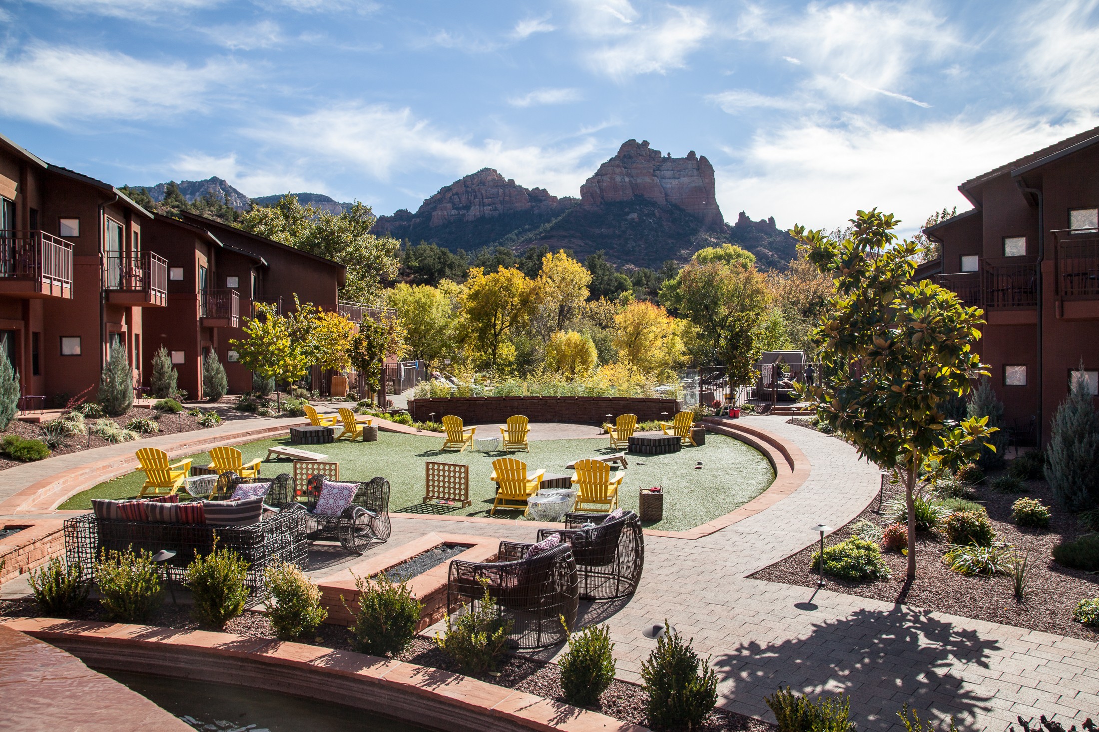 A renovation project at Amara Resort and Spa in Sedona Ariz aims to blur the line between indoors and outdoors