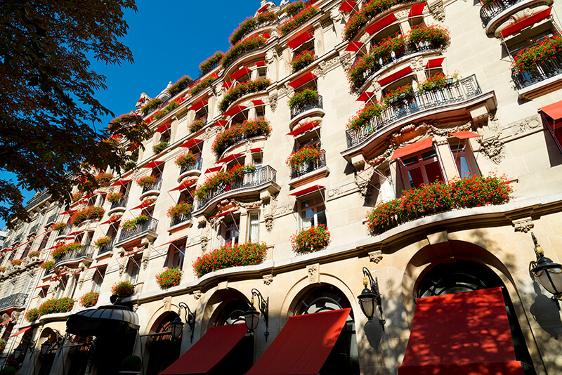 The facade of Hotel Plaza Athenee 