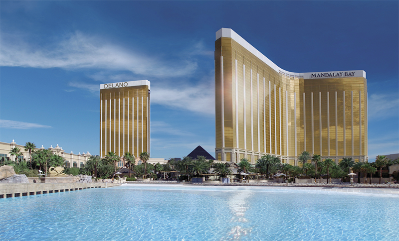Mandalay Bay Hotel, Pools, lazy river, wave pool, relaxation and