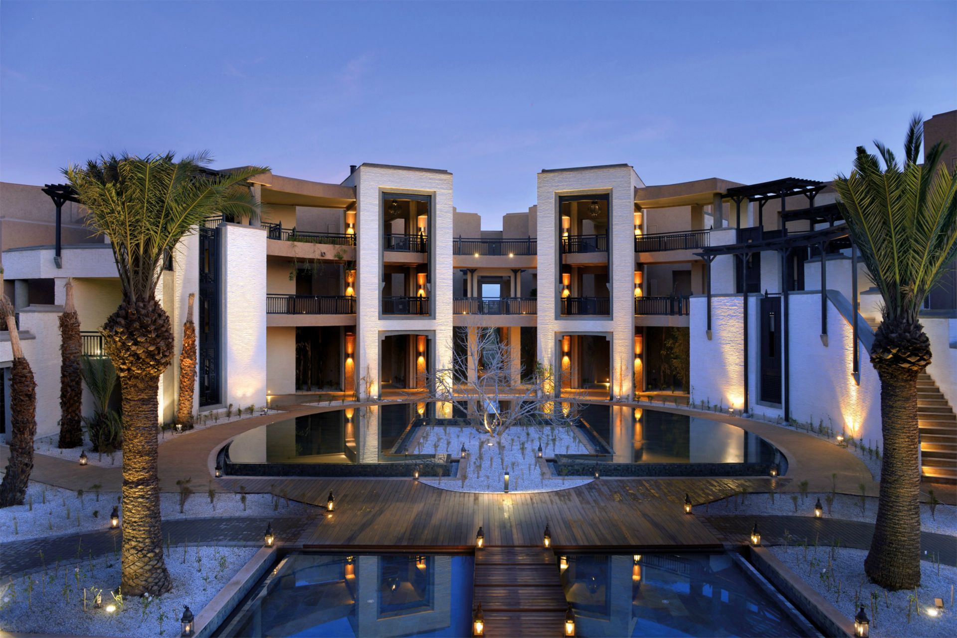 AccorHotels and New Mauritius Hotels sign off on hotel management agreement to relaunch the Royal Palm Marrakech under Fairmo