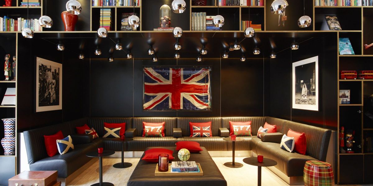 Lobby at CitizenM London Tower