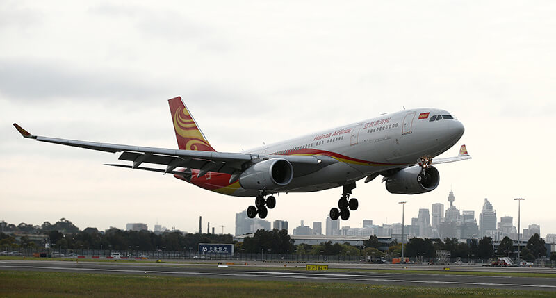 Hainan Airlines landing