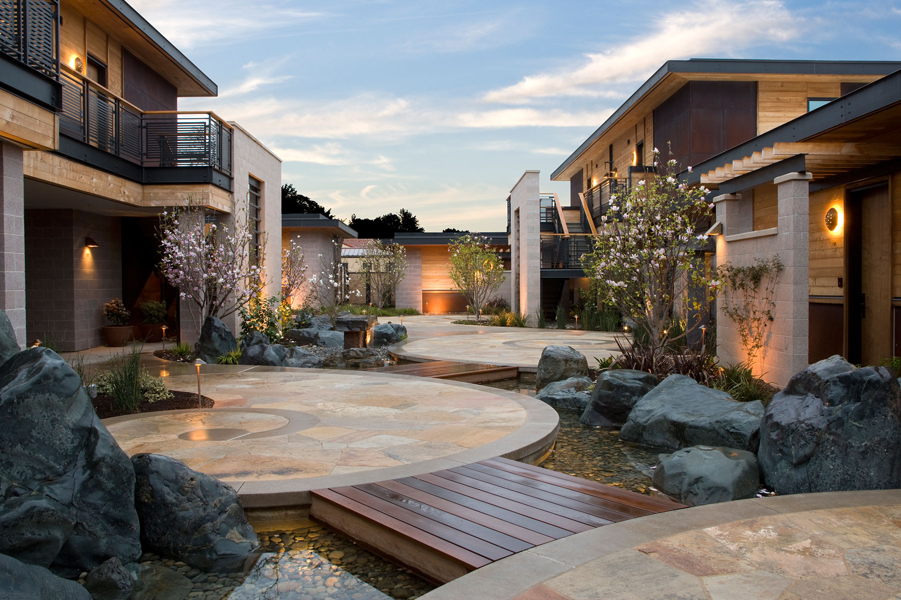 Most recently Leavitt lead the operations of a Napa Valley winery building brand recognition for the estate with a concentra