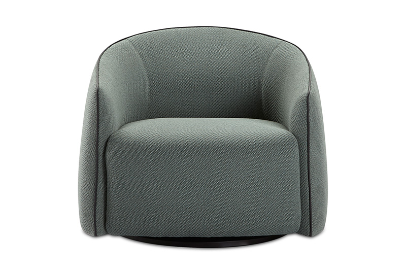 The chair has streamlined design features including a leather seam and various colorways for added flexibility