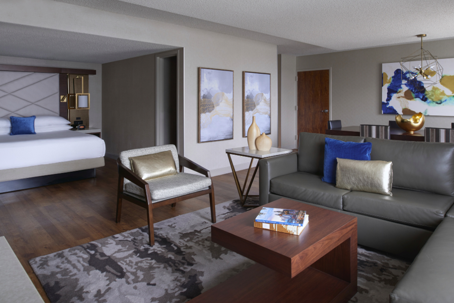 Hospitality interior design firm Paradigm Design Group unveiled a new full redesign of the Kansas City Airport Marriott 