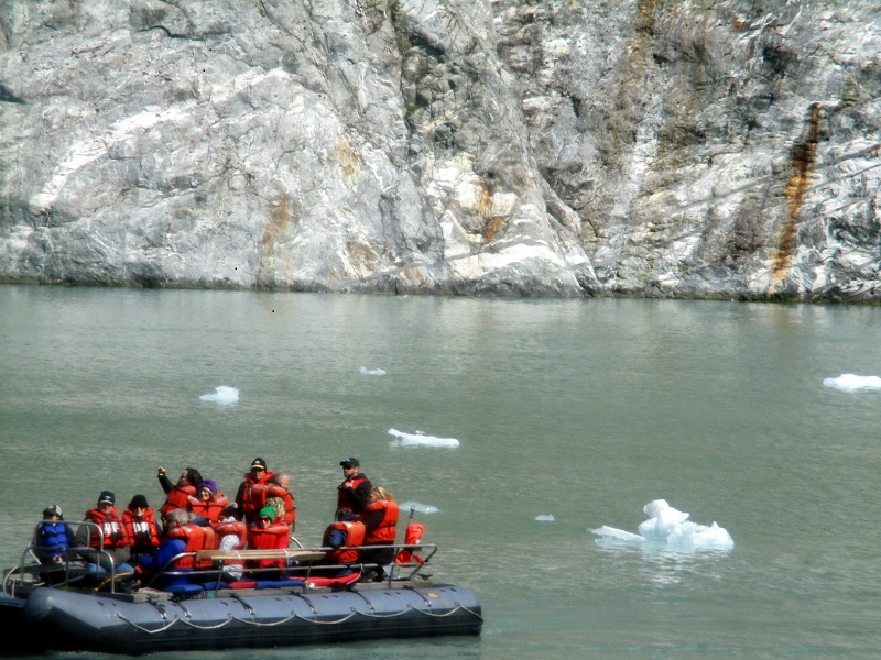 DIBs small motorized water craft take guests up close to shorelines and past glacier ice floating in the water Photo by Su