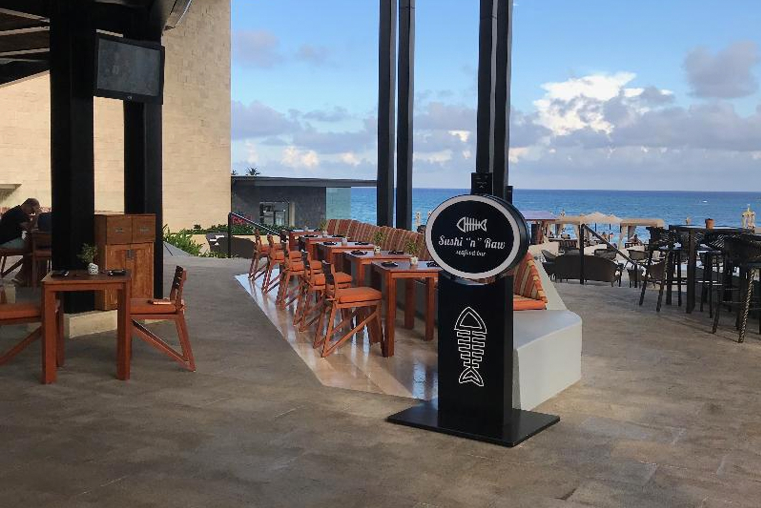 Grand Hyatt Playa del Carmen opened a new dining venue the Sushi n Raw Seafood bar and restaurant 