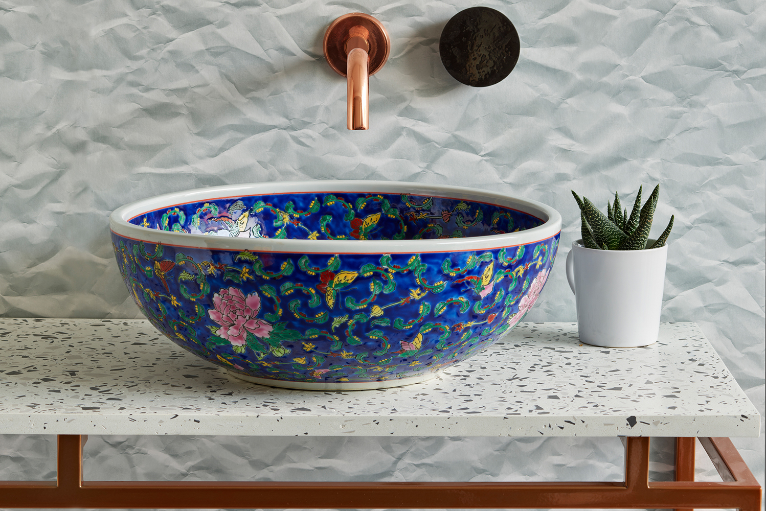 London Basin Company launched hand-decorated porcelain basins 