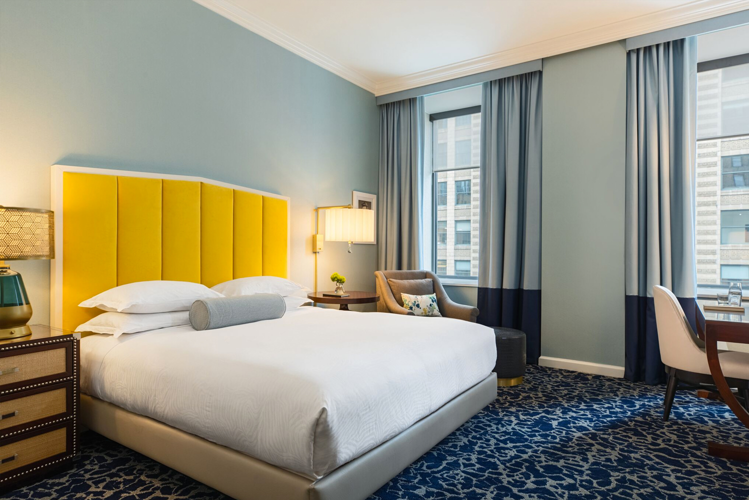 Kimpton Hotel Monaco Chicago completed the transformation of 191 guestrooms and 22 suites with the living-room lobbys enh
