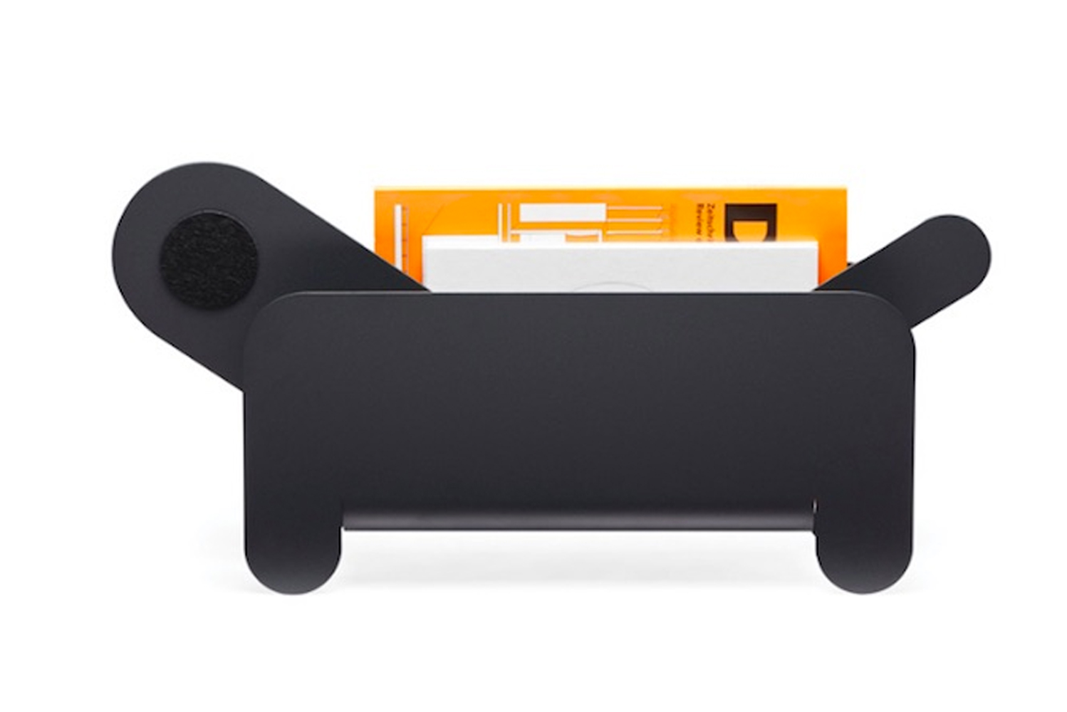 Netherlands-based international design agency Frederick Roije launched Paper Pet a magazine rack inspired by pets 