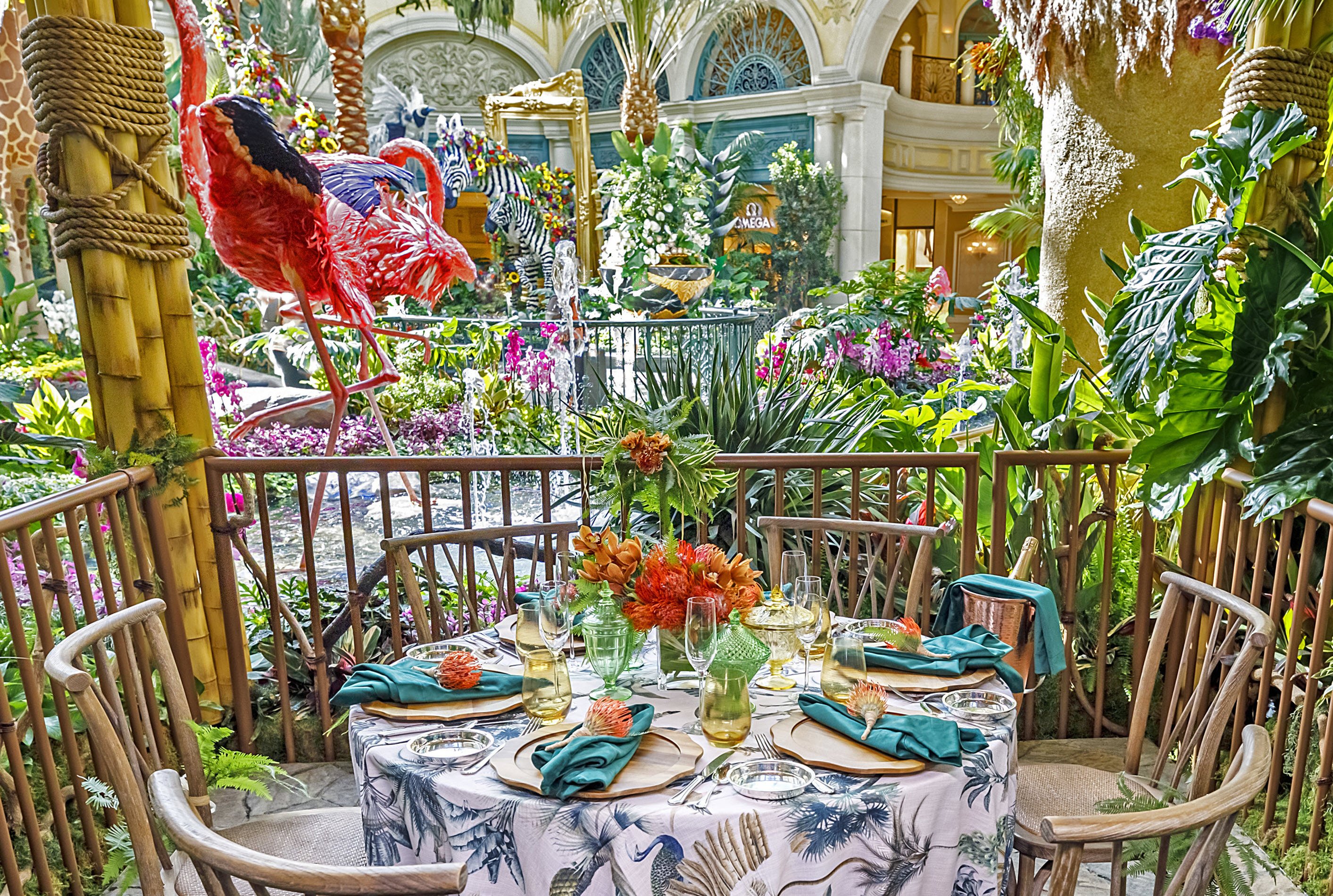 Bellagio Garden Table - Conservatory Botanical Gardens