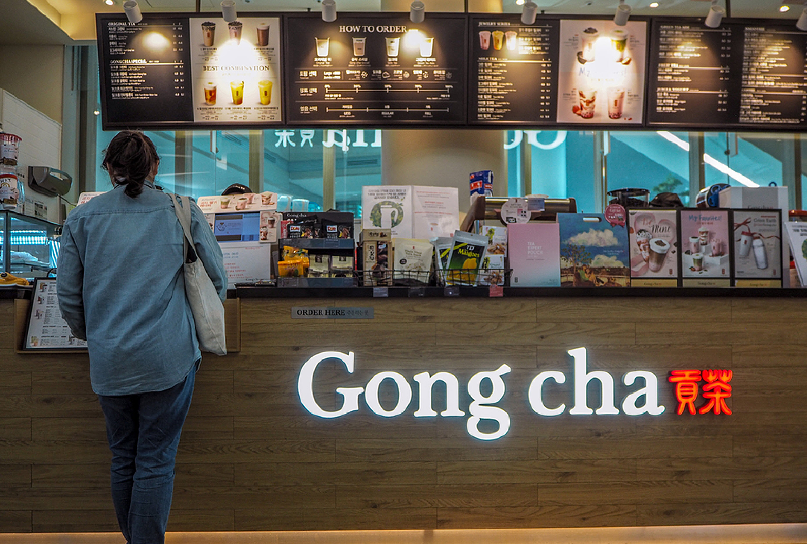Gong Cha 2000th Store Opening Celebration Bubble Tea