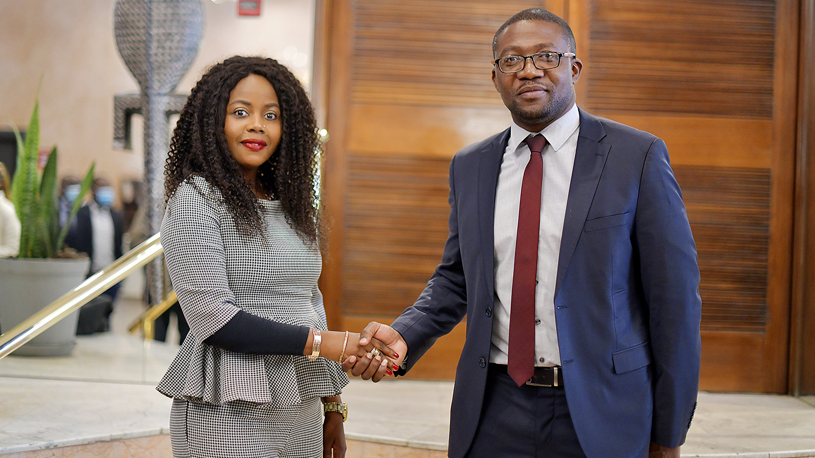 Beatrice Tonhodzayi with Nqobizitha Mangaliso Ndlovu Zimbabwes minister of environment climate tourism and hospitality 
