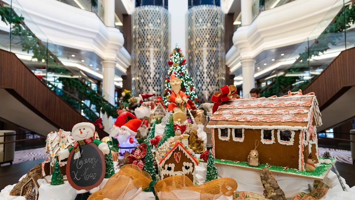 Regent Seven Seas Cruises Unveils Festive Sailings