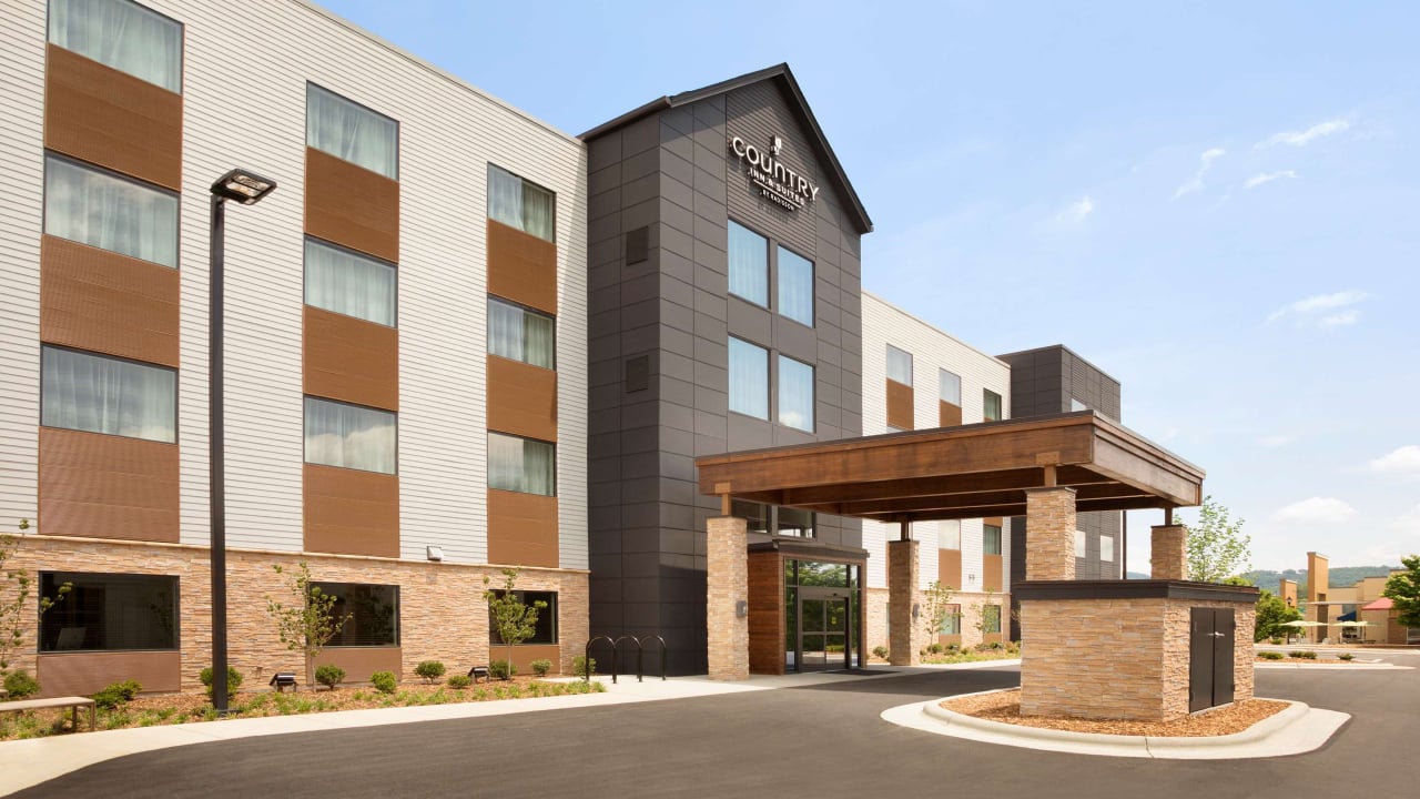 Country Inn amp Suites by Radisson Asheville Westgat