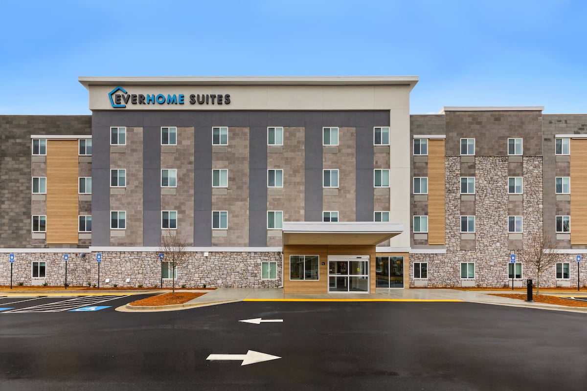 Everhome Suites Glendale 