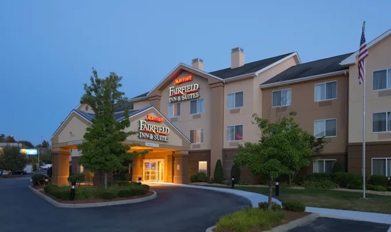 exterior of Fairfield Inn Milton 