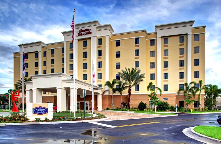 Hampton Inn  Suites Coconut Creek Fla