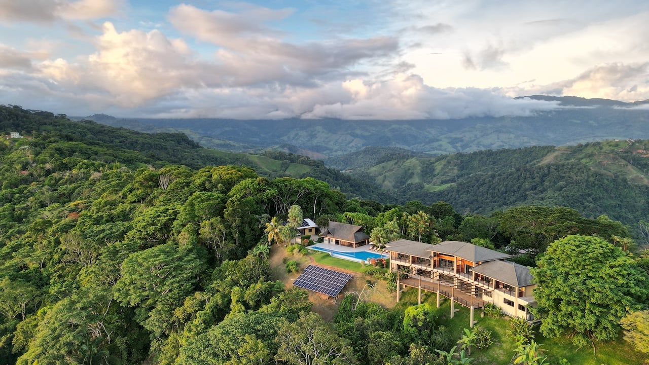 mountain view exterior 