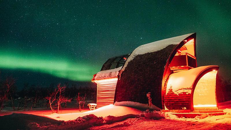 Wow House igloo  - Off the Map Travel