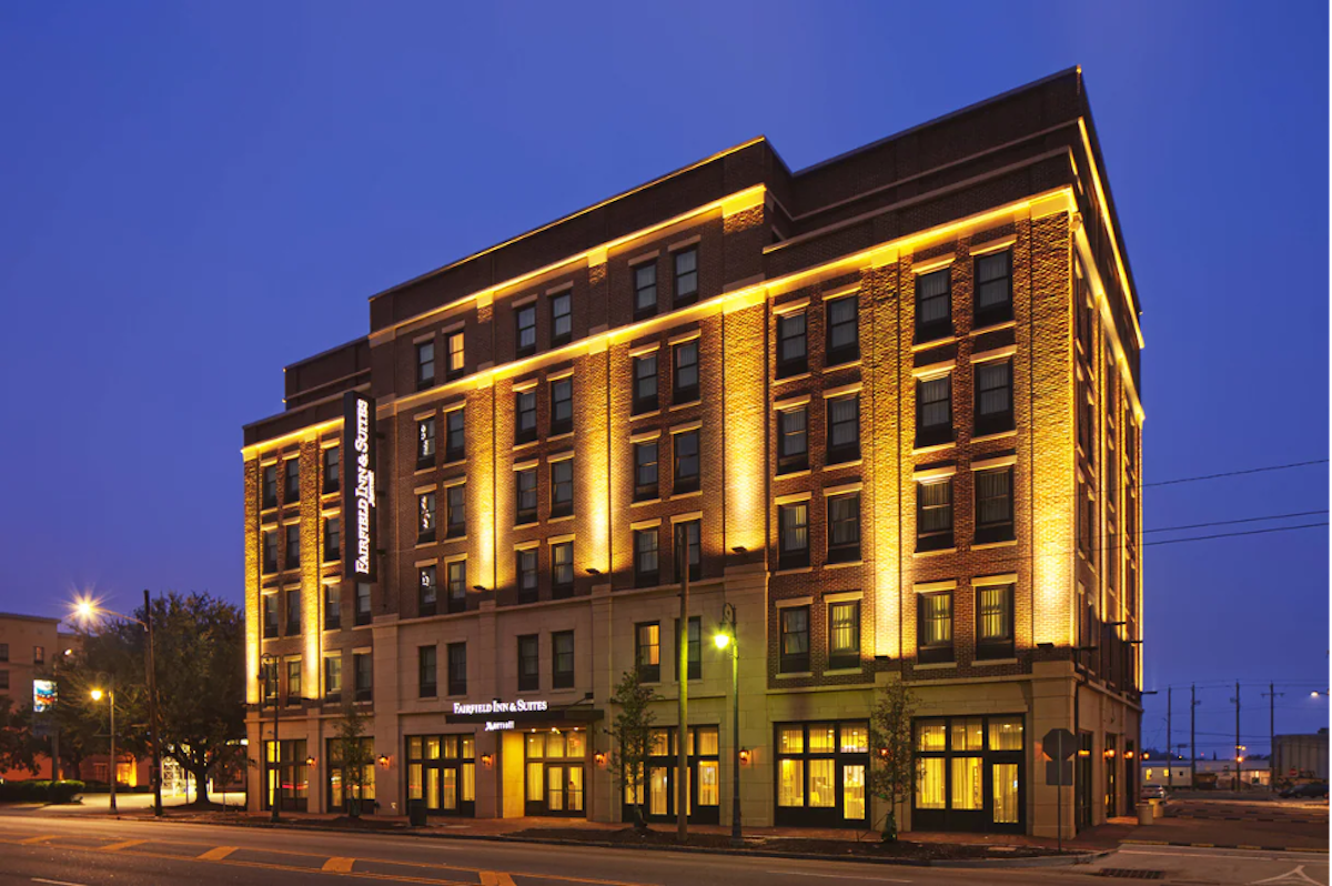 Fairfield Inn  Suites Downtown Savannah Historic District