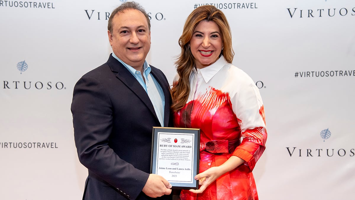 Virtuoso Ruby of Siam winners Jaime Leon and Laura Asilis of Travelwise
