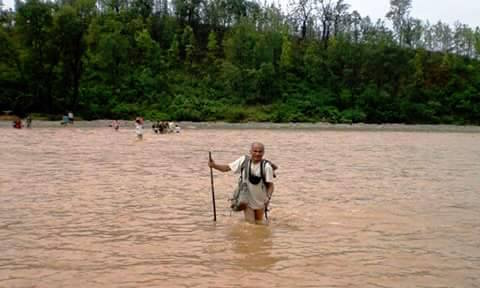 WTN160802ARTIndia-Nepal-Flooding-2-lo-resjpg