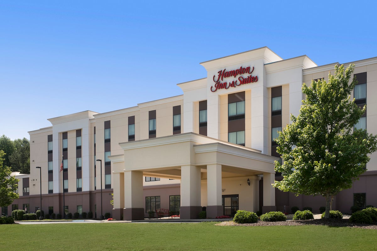 Hampton Inn  Suites Athens I-65Huntsville Area