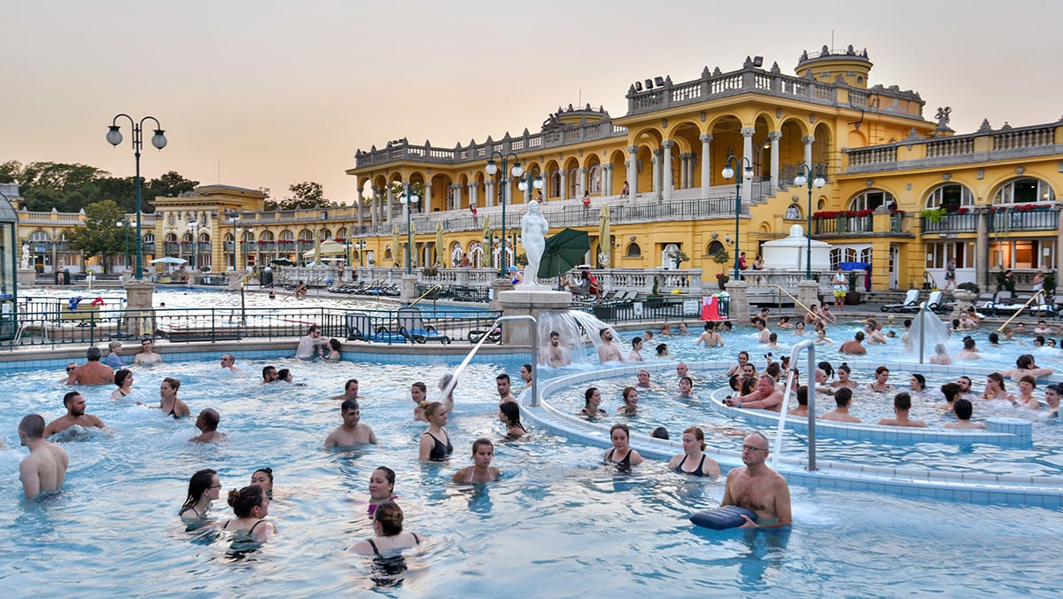 Budapests thermal baths