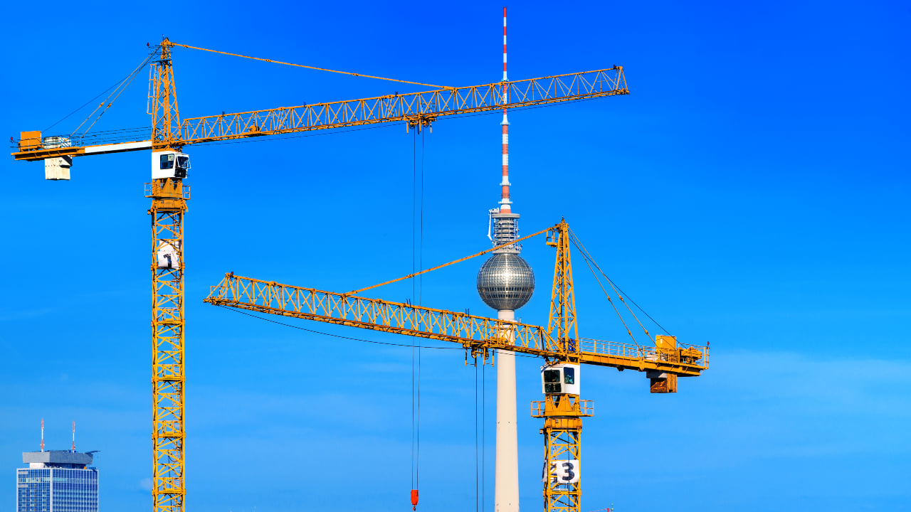 Cranes in Berlin