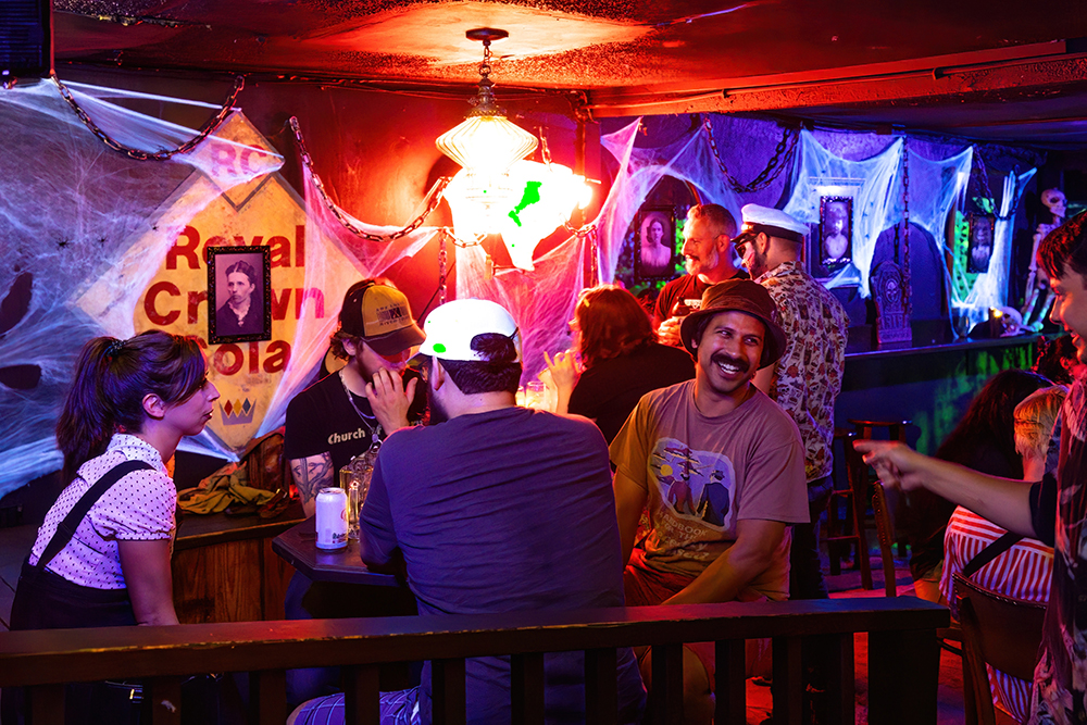 Black Lagoon halloween pop-up bar