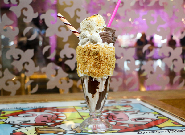 Campfire S'mores Bam-boozled shake - Holsteins Shales and Buns