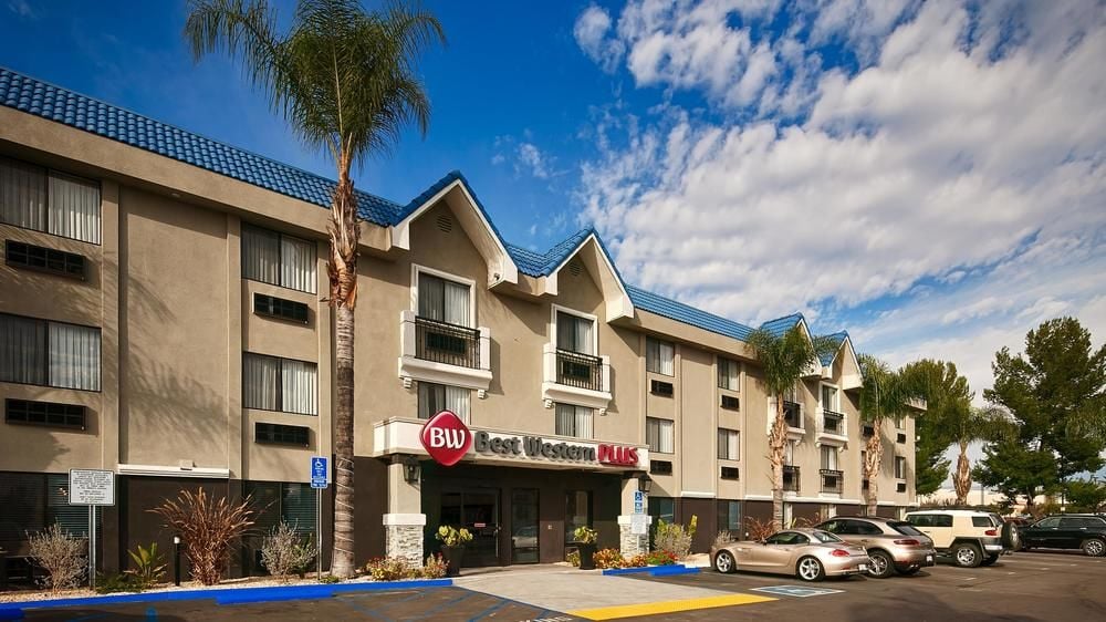 The loans were arranged on behalf of two separate borrowers and are for two Best Western Plus hotels in Washington and Calif