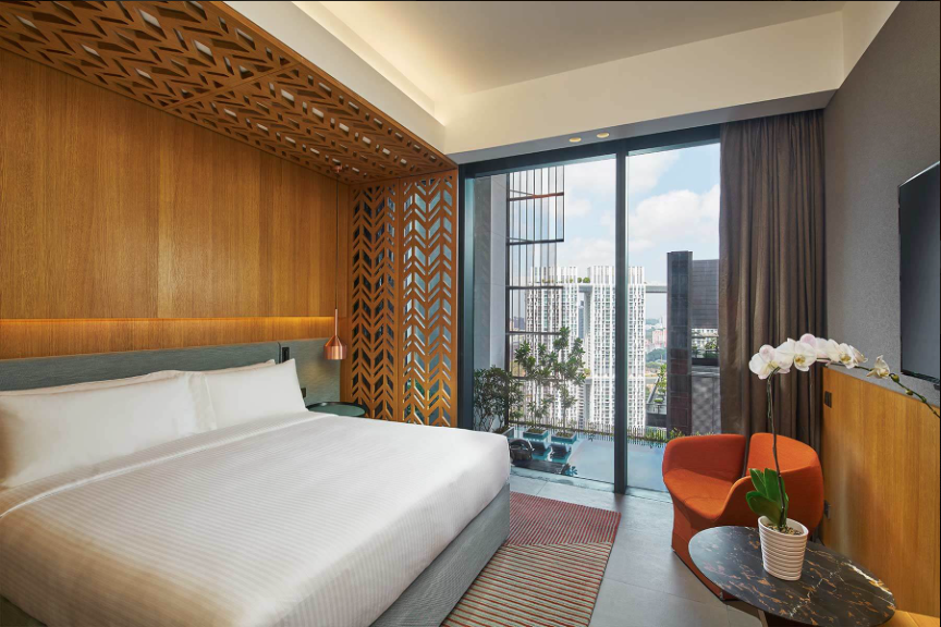 OCBC Investment Research forecasts Far Easts growth and earnings will surge if it buys SingaporesOasia Hotel Downtown