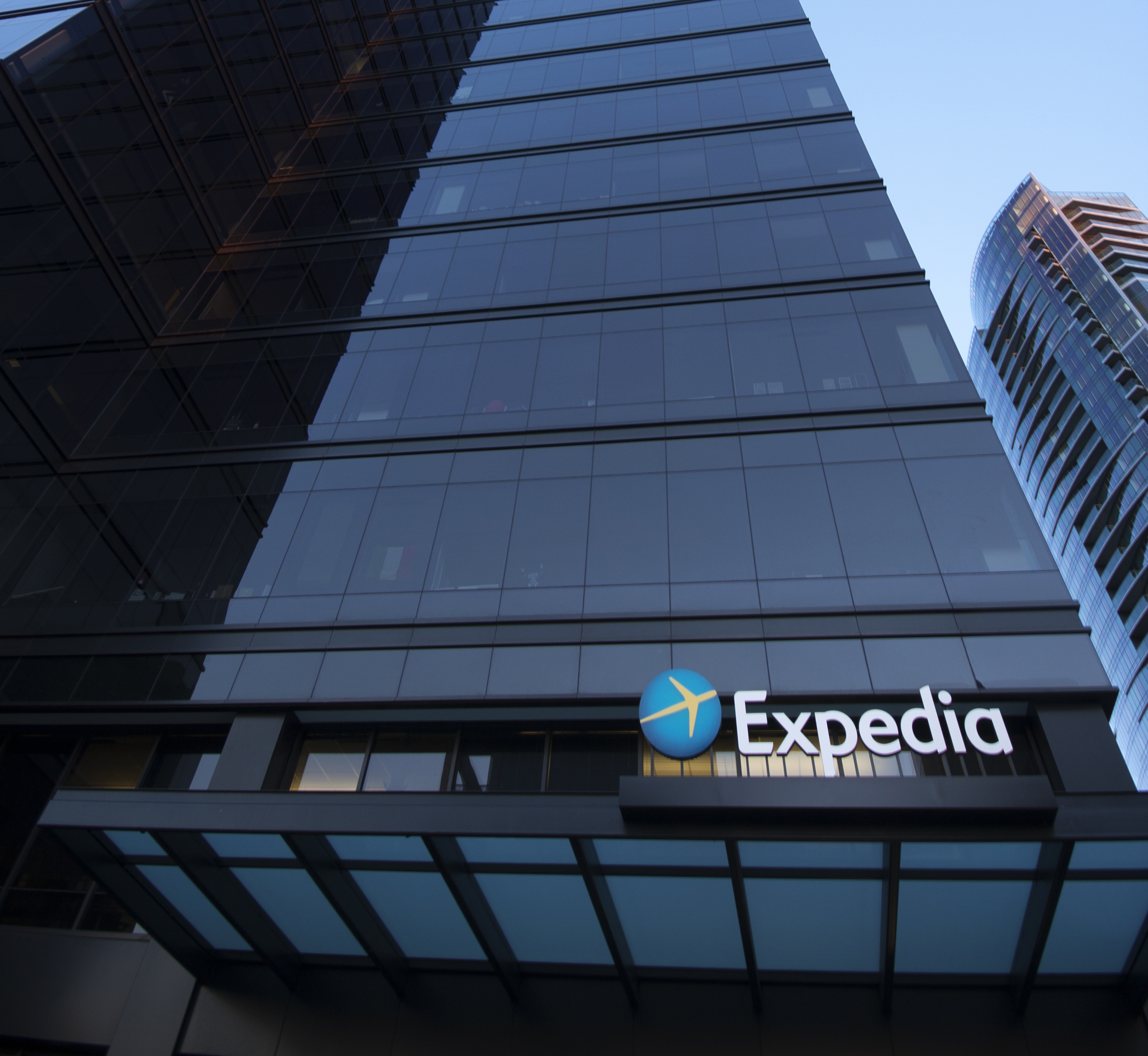 Expedias Q4 2017 earnings call shows signs that hotel companies campaign for direct bookings is working and the OTA may no