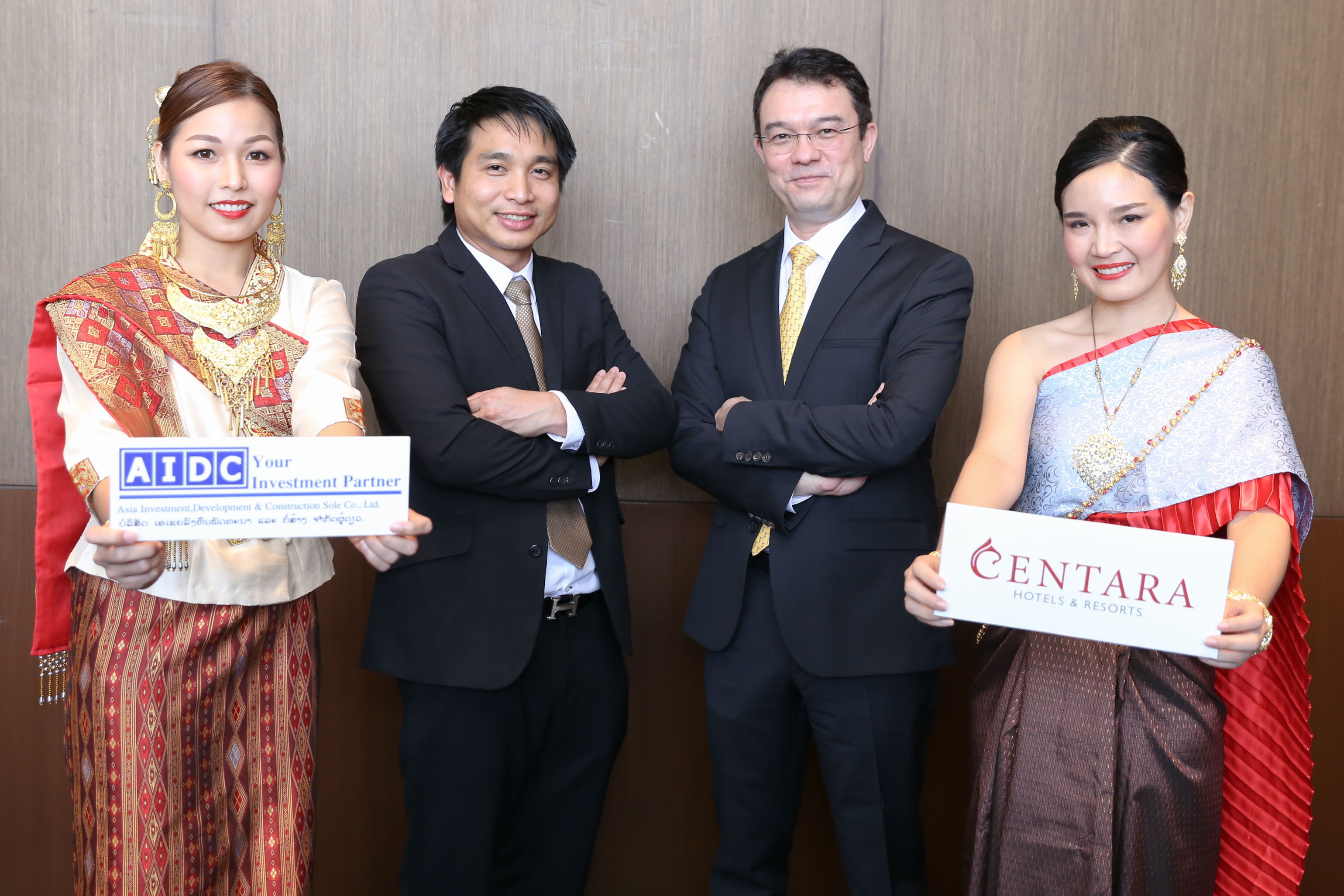 Centara Hotels  Resorts Laos signing