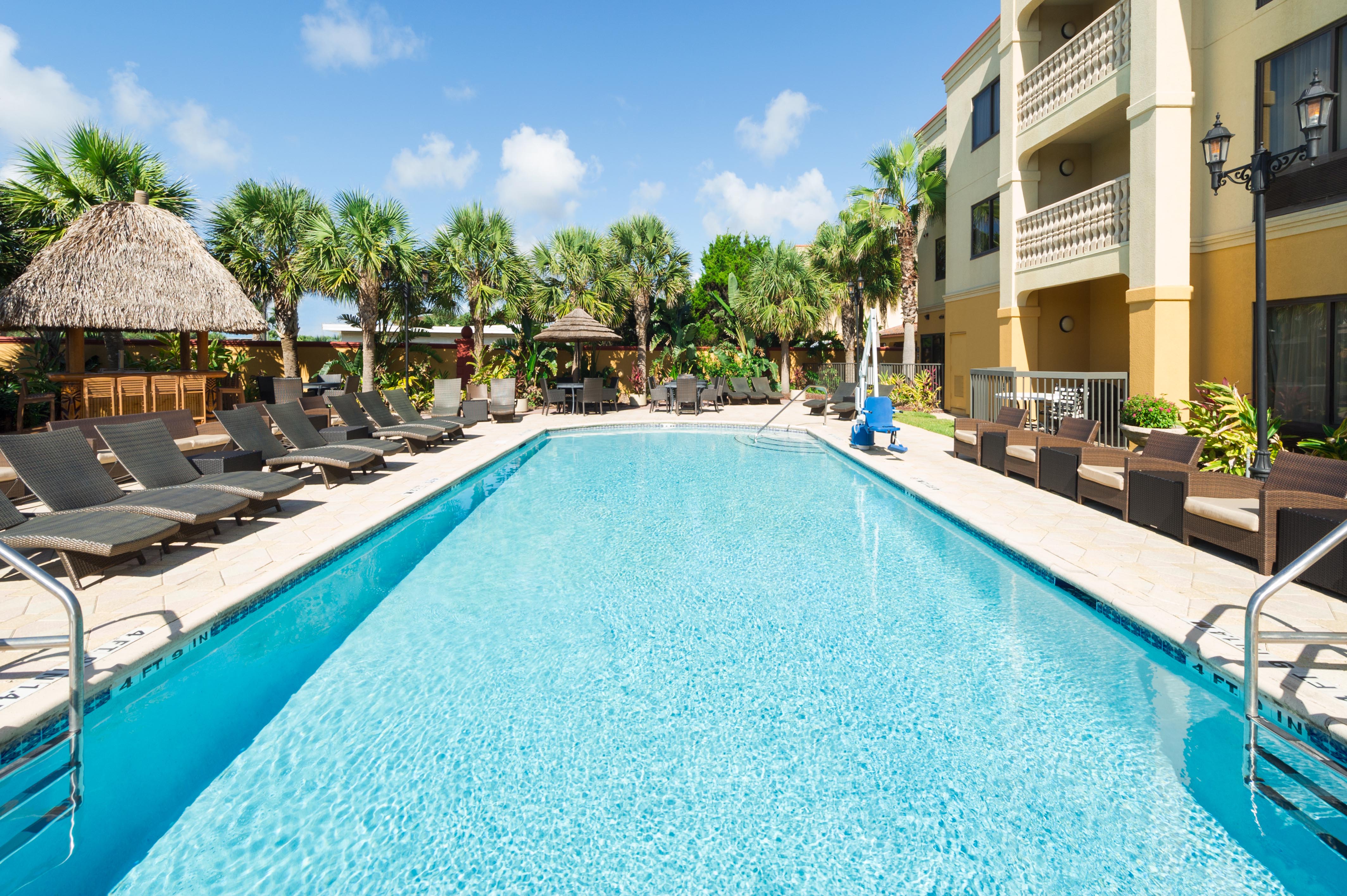 Hunter Hotel Advisors announced its first two hotel sales of 2019 TheHampton Inn  Suites in St Augustine Fla and the