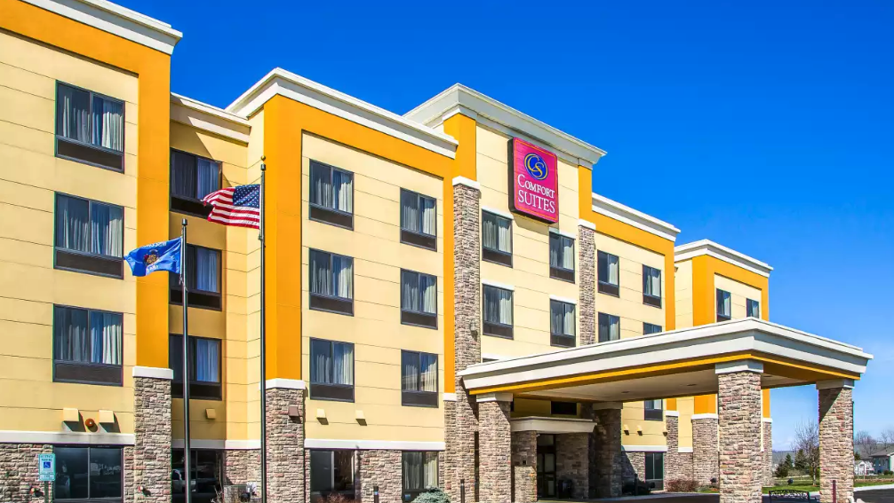 The 80-room property is the second hotel in the Wisconsin market to be managed by IPD