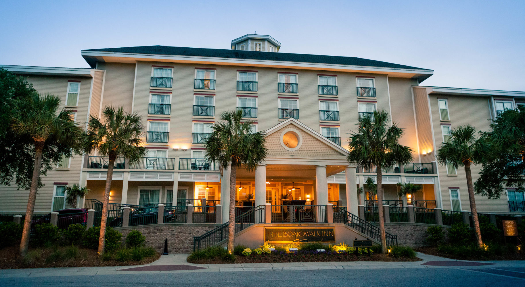 The Wild Dunes Resort a 1600-acre oceanfront resort on South Carolinas Isle of Palms began development on a new 153-roo