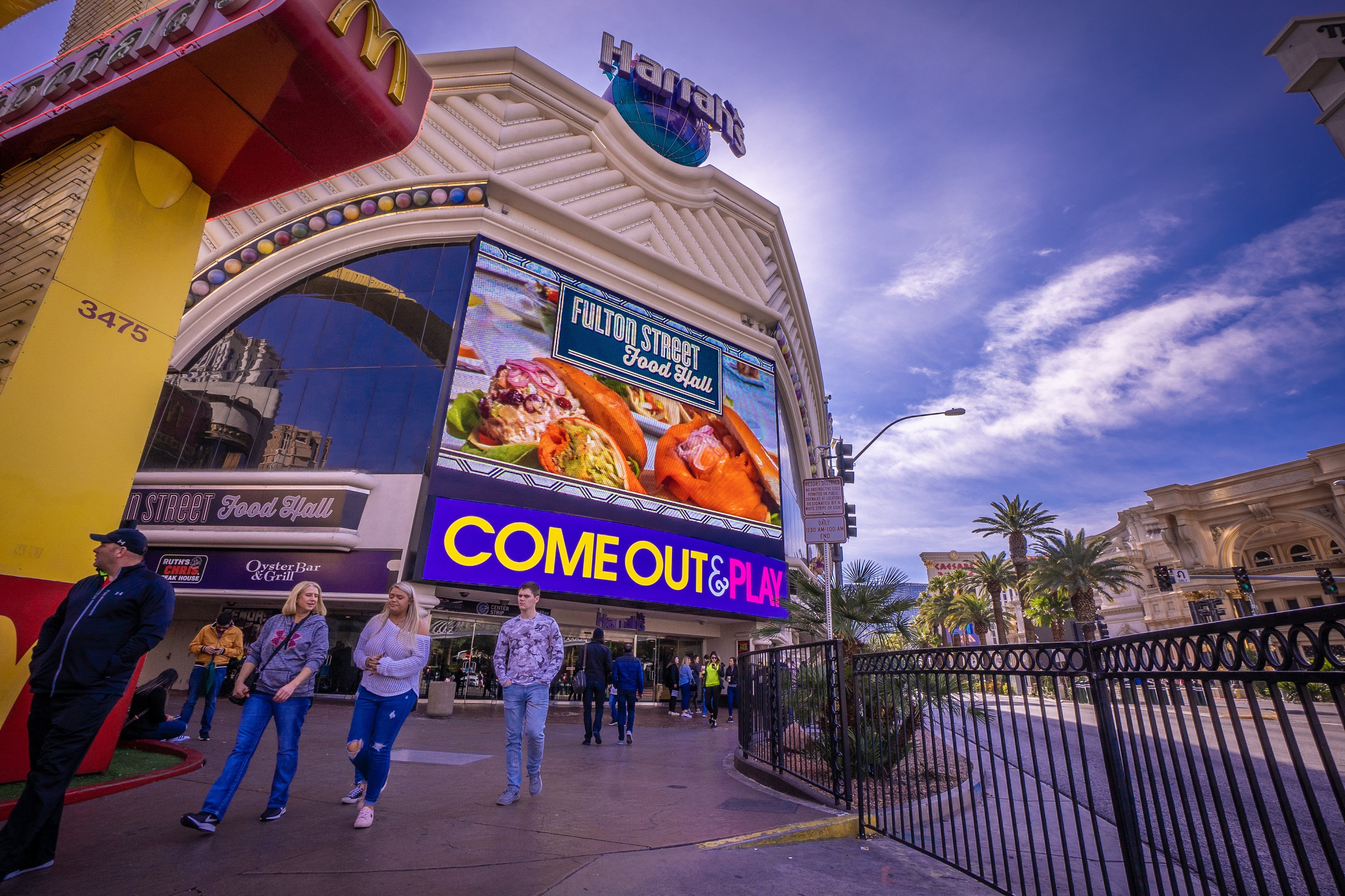 Caesars Entertainment renovates its Las Vegas marquees