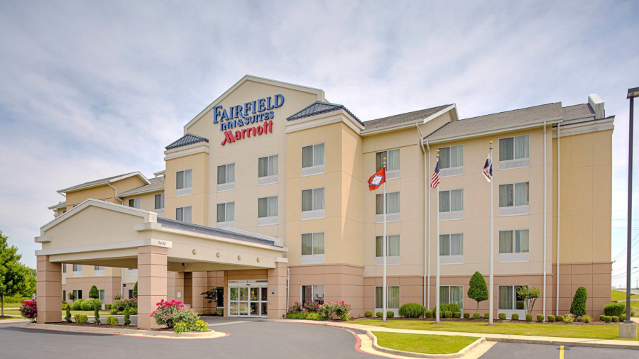 The hotel exterior of the Fairfield Inn  Suites by Marriott Jonesboro