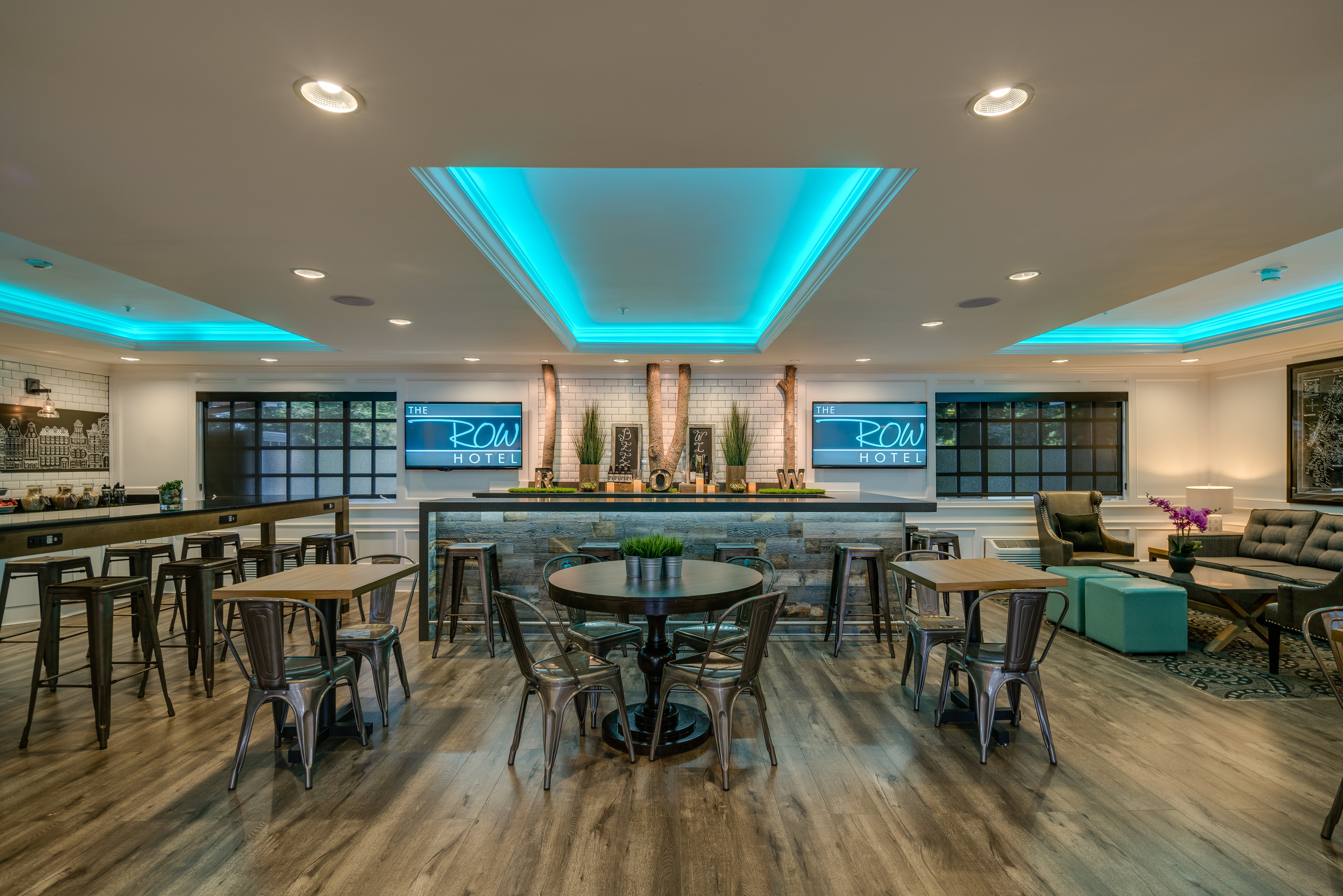 Stay Cal Hospitality Group selects SkyTouch