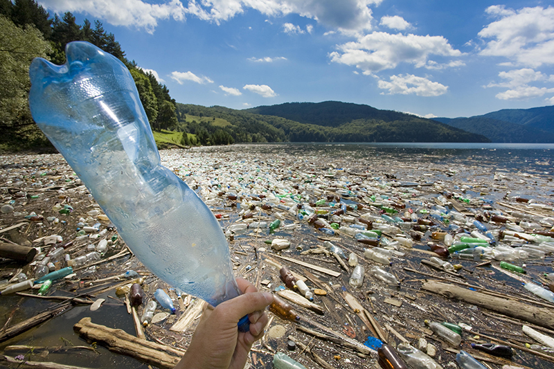 plastic bottles pollution
