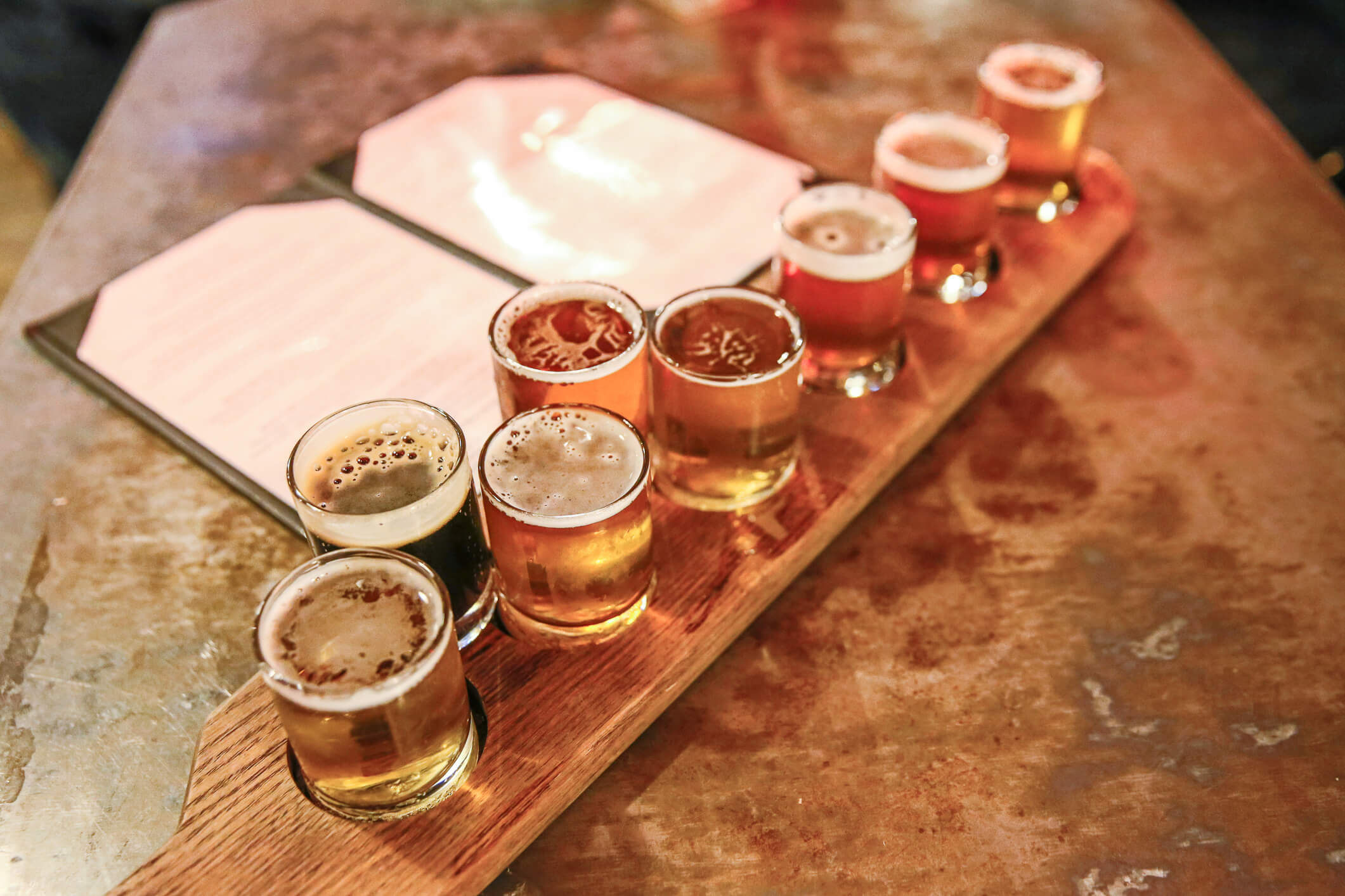 Beer tasting flight with menu