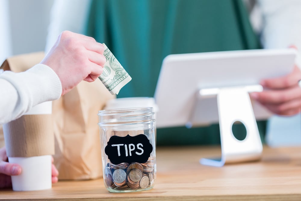 restaurant tipping culture