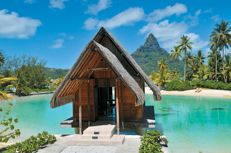 Overwater chapel Thalasso Resort Bora Bora