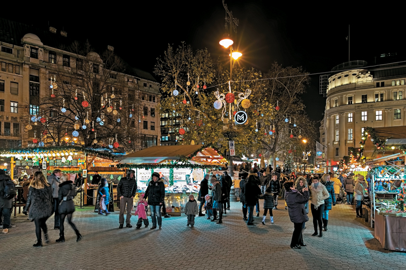 The Christmas Market on Vorosmarty Square in Budapest