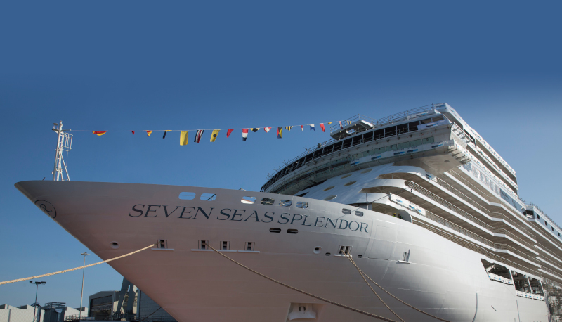 Image of the bow of the Seven Seas Splendor 
